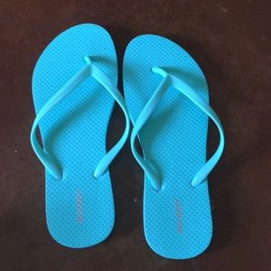 Old Navy Flip flops